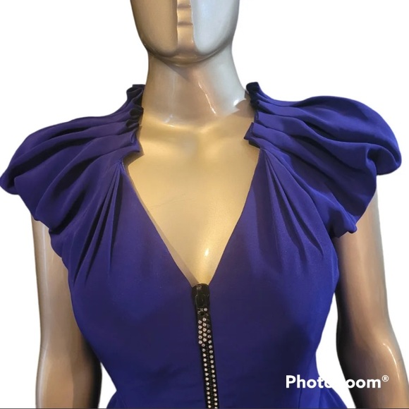 Stunning crystal front zip dress - Picture 2 of 11